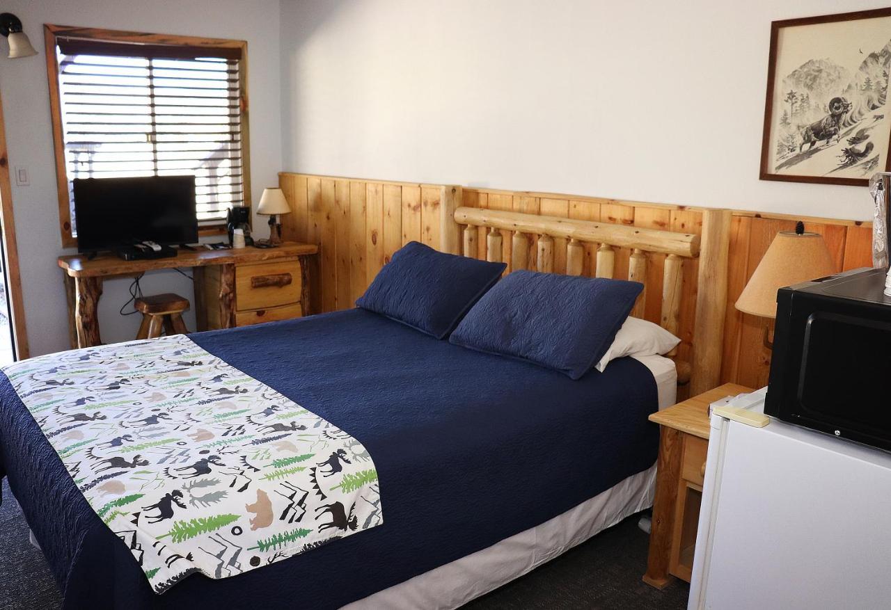 וואפיטי Yellowstone Valley Inn מראה חיצוני תמונה