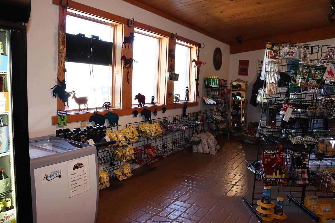 וואפיטי Yellowstone Valley Inn מראה חיצוני תמונה
