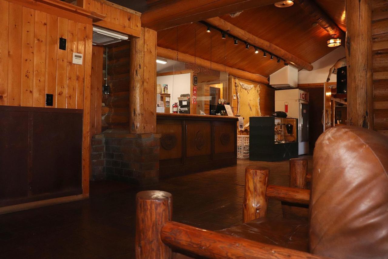 וואפיטי Yellowstone Valley Inn מראה חיצוני תמונה