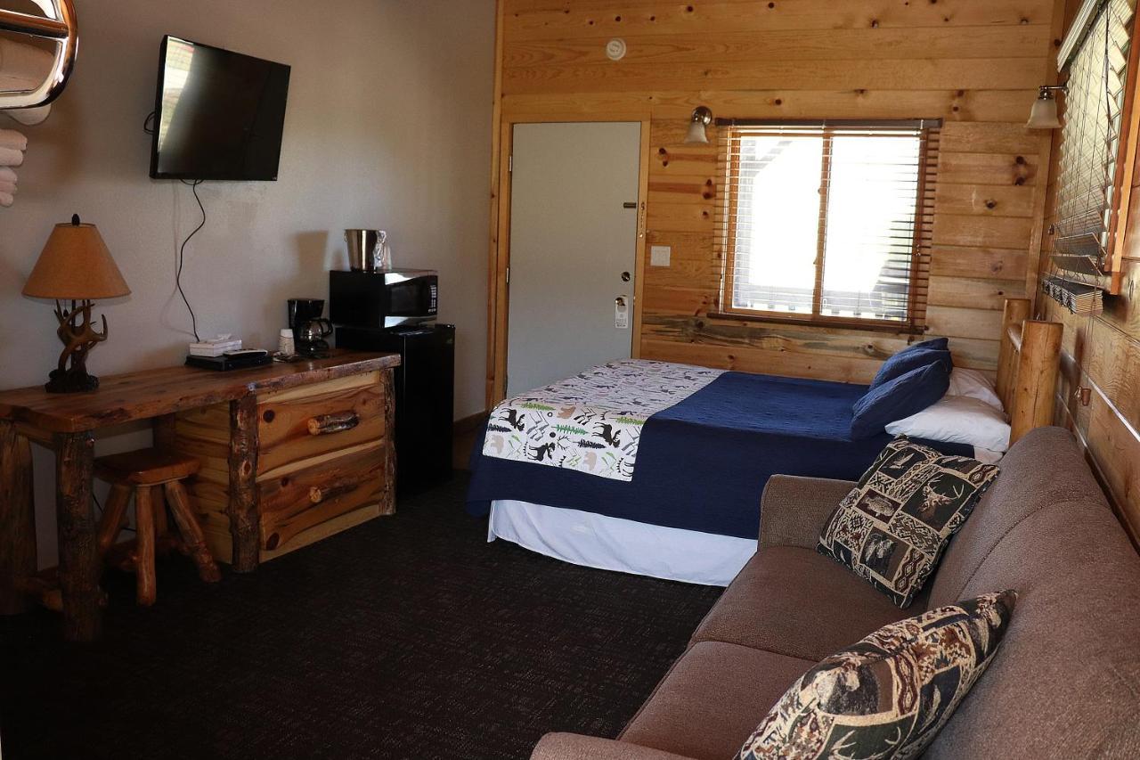 וואפיטי Yellowstone Valley Inn מראה חיצוני תמונה