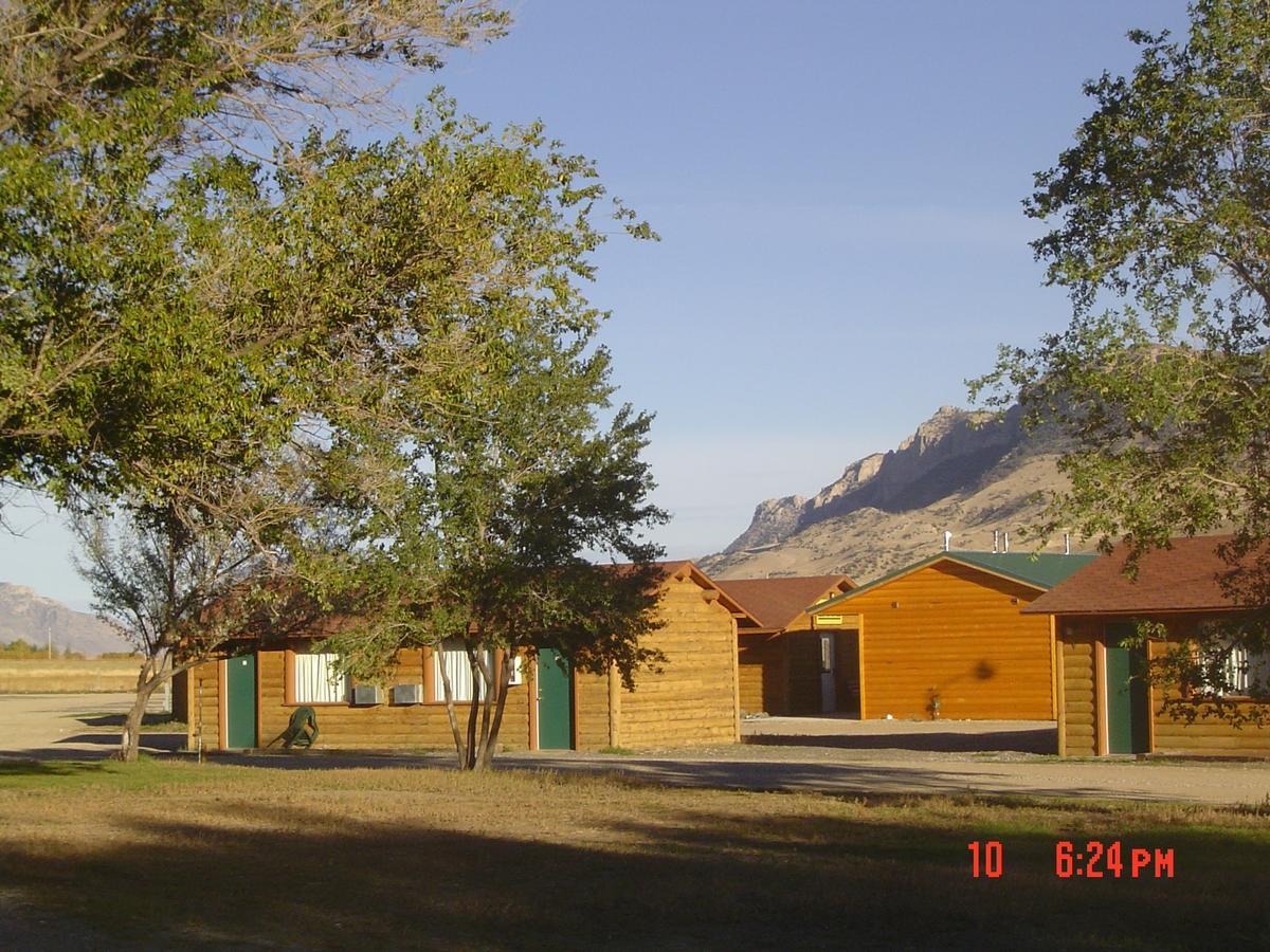וואפיטי Yellowstone Valley Inn מראה חיצוני תמונה