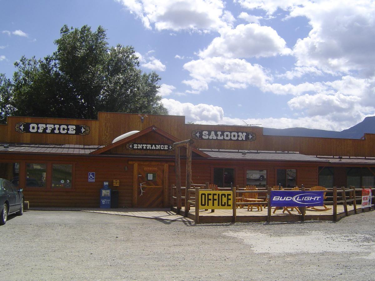 וואפיטי Yellowstone Valley Inn מראה חיצוני תמונה