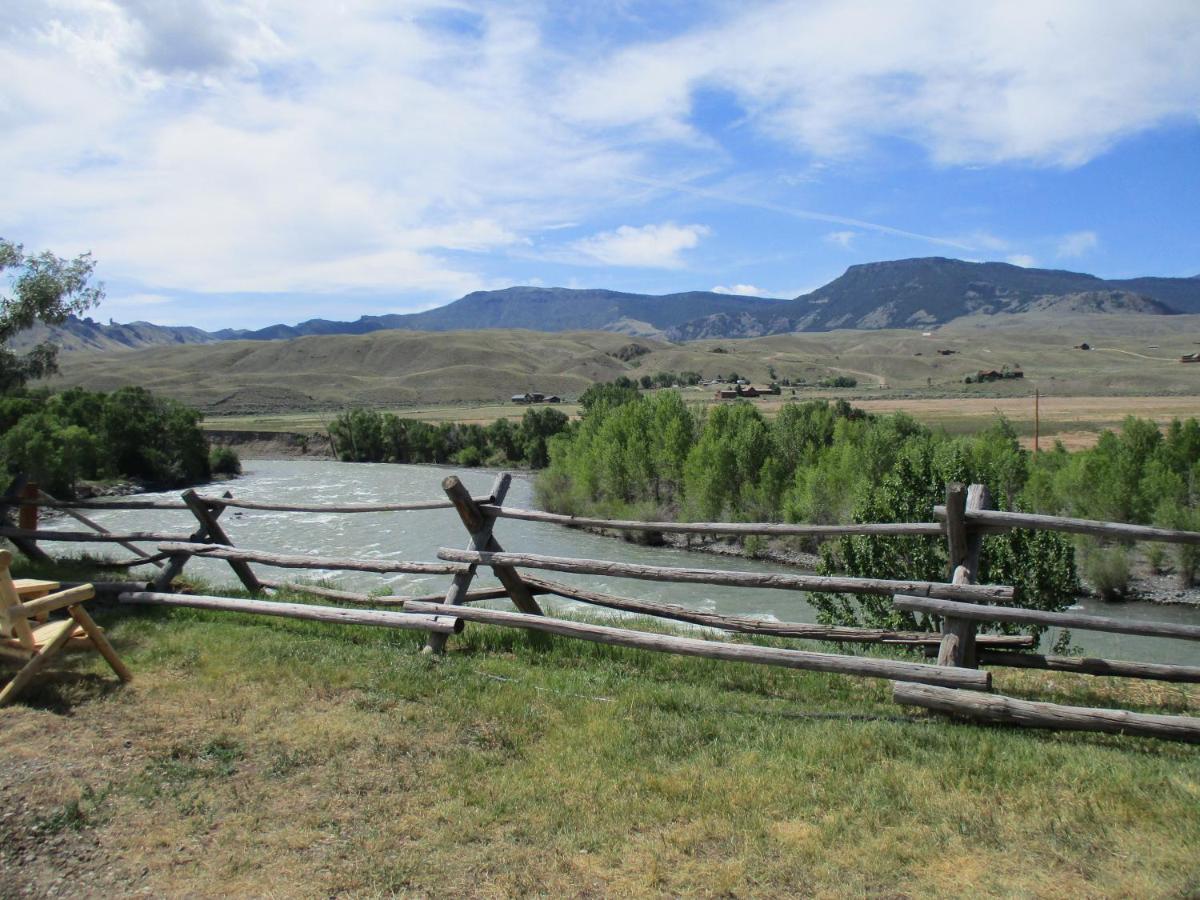 וואפיטי Yellowstone Valley Inn מראה חיצוני תמונה